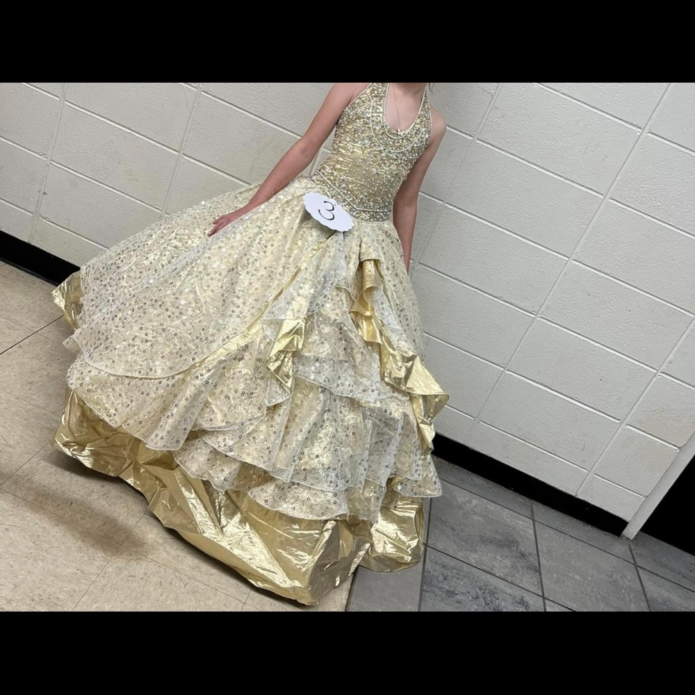 Elegant Gold Ball Gown